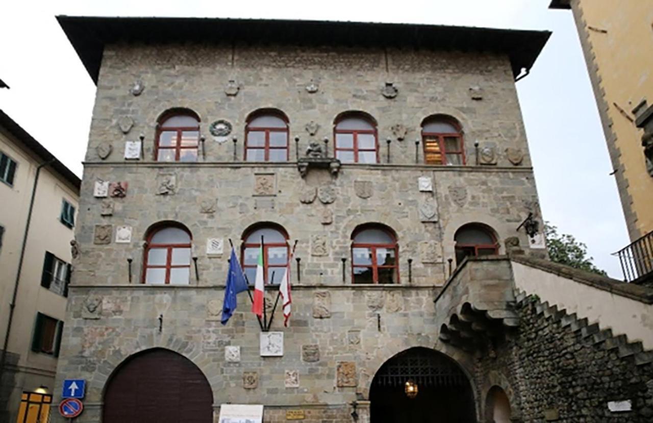 Casa Vacanza Ilia Pescia Exterior foto